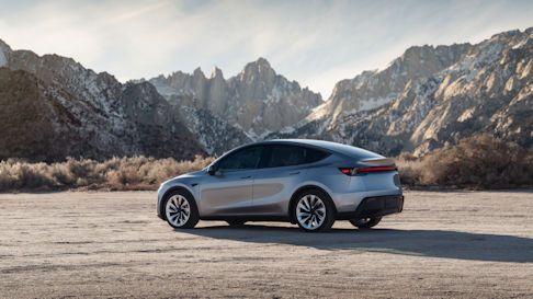 Tesla Model Y 2025 