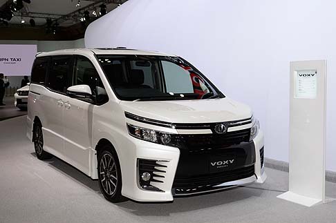Toyota Voxy Concept