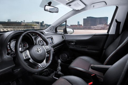 Toyota Yaris 2012