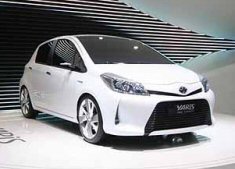 prototipo Yaris HSD 