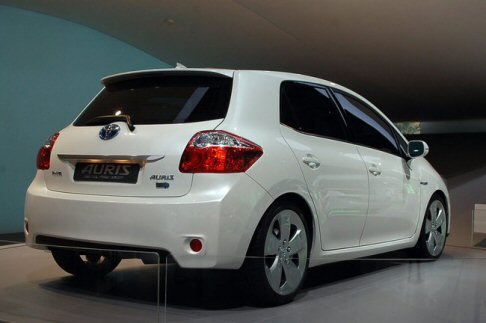Toyota Auris HSD Full Hybrid concept