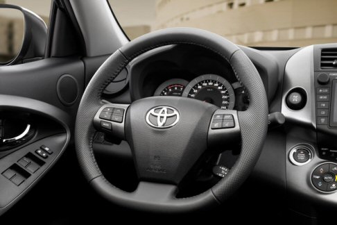 Toyota RAV4 2010
