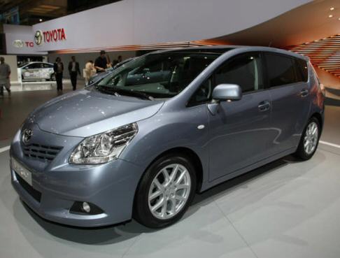 Toyota Verso 2010