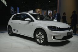 Volkswagen e-Golf 2017