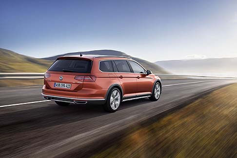 Volkswagen Passat Alltrack 2015