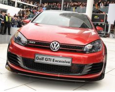 Volkswagen Golf GTI Excessive