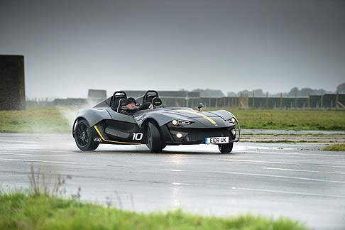 Zenos E10 R 