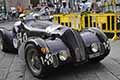 Alfa Romeo 6C 2300 B MM Spider Touring del 1938 con il driver Pierre MELLINGER e navigatore Tommaso GELMINI alle 1000 Miglia 2021, passaggio da Via Emilia a Reggio Emilia con il numero di gara 98