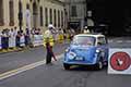 BMW 600 Isetta del 1957 con il duo italiano Paolo ZANNI e Filippo MANELLI alle Mille Miglia 2021, sfilata a Reggio Emilia con il numero di gara 346