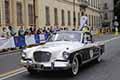 Maserati 200 SI anno 1956 con il duo britannico Peter REGIS e Martin ADRIAN alle Mille Miglia 2021, sfilata a Reggio Emilia con il numero di gara 355