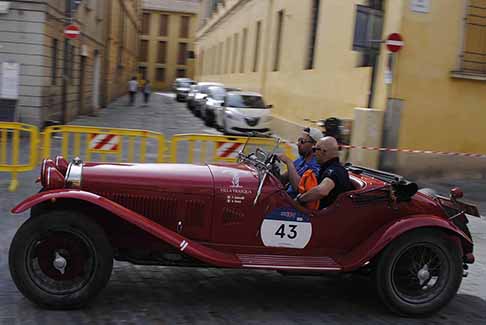 Vincitori Mille Miglia 2021 - Trionfa la Mille Miglia 2021 l´Alfa Romeo 6C 1750 Super Sport Zagato del 1929 guidata dal duo Andrea Vesco e Fabio Salvinelli, in gara con il numero 43