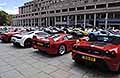 Ferrari Tribute a Reggio Emilia con la Ferrari F40 n.507 del 1992 con il duo francese driver DE Selancy Piere Antoine e codriver De Lima Mayer Diane espostra in Piazza della Vittoria alle Mille Miglia 2026. Scopri la Ferrari F40. Ecco le Foto!