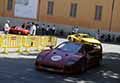Mille Miglia 2026 con la Ferrari F40 del 1989 e Ferrari Testarossa del 1989 le prime due vettura arrivate a Reggio Emilia. Scopri le Ferrari Tribute con la Ferrari F40 e la Testarossa. Guarda le Foto!