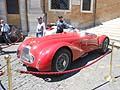 Auto depoca Lancia Astura del 1938 esposta esternamente alla conferenza stampa di Roma delle 1000 Miglia 2012