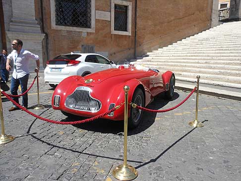 Conferenza Stampa - Lancia Astura 1000 miglia del 1938 fuori dalla conferenza stampa di Roma