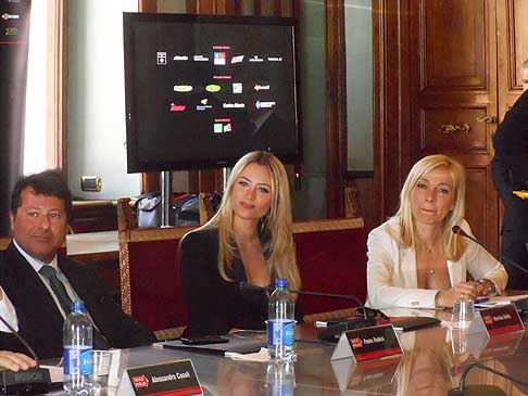 Conferenza Stampa - Conferenza stampa a Roma delle Mille Miglia 2012 con Martina Stella madrina dellevento