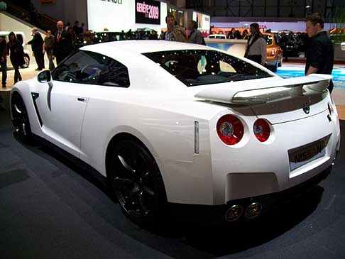 Salone di Ginevra Nissan