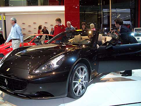 Salone di Ginevra Ferrari