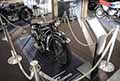 Moto storica BMW R32 costruita dal 1920 al 1930 con lo stand BMW Motoraad che festeggia i 100 anni ad Auto e Moto dEpoca 2023 presso Bologna Fiera per la sua prima edizione nel capoluogo Emiliano