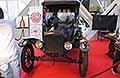 Ford T Roadster del 1918 frontale vintage cars rimessa a nuovo dopo 5 anni di restauro esposta ad Auto e Moto d�Epoca 2025 per la 3^ edizione alla Fiera di Bologna. Scopri la Ford T Roadster. Guarda le Foto esclusive di Automania!