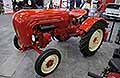 Tractor Porsche Diesel Junior in bella mostra da Manferdini Giovanni collection ad Auto e Moto d�Epoca 2025 presso Bologna Fiere. Scopri il trattore d�epoca Porsche Diesel Junior. Guarda le Foto!