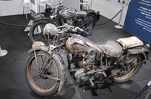 Auto-Moto-d-Epoca Moto
