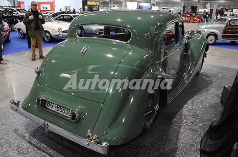 Automotoretro Jaguar