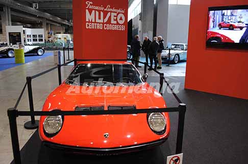 Automotoretro Lamborghini