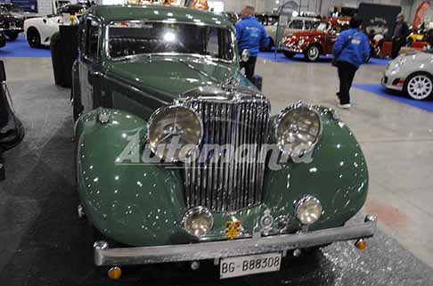 Jaguar - SS Jaguar 3.5 del 1939 vintage cars ad Automotretr� 2026 presso Fiere di Parma. Scopri la rare cars Jaguar SS 3.5 regina dell�evento. Guarda le Foto esclusive di Automania.it!