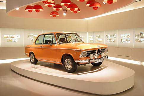 BMW - BMW Museum la leggendaria BMW M-EB 2002H
