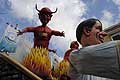 Carnevale di Putignano 2015 I sette vizzi capitali: Mateo Renzi e i sui diavoli di carnevale