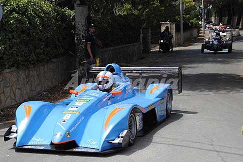 Monoposto e Prototipi in gara - Monoposto Gloria CP8 pilota Vellei Daniele, nel serpentone a fine gara alla Coppa Selva di Fasano 2017