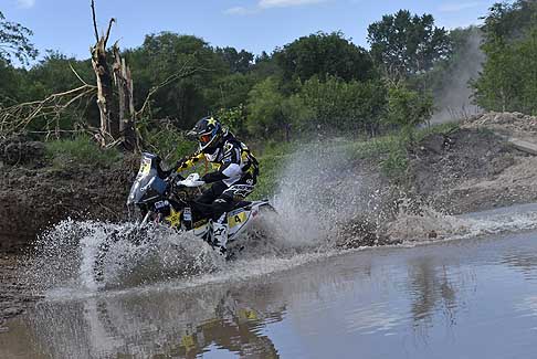 Dakar 2016 - Dakar 2016 il biker Pablo Quintanilla su moto Husqvarna Rally in azione nella 1^ tappa