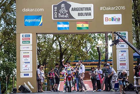 Dakar 2016 - Dakar 2016 biker Joan Barreda su Honda CRF450 Rally al via da Buenos Aires