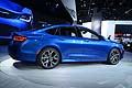 Vista laterale della Chrysler 200 S in vetrina al Naias di Detroit.