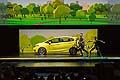 Immagine laterale della premiere Honda Fit