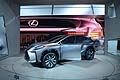 Immagine anteriore della nuova Lexus LF-NX Concept, in vetrina al Naias di Detroit