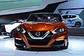 Immagine frontale della Nissan Sport Sedan Concept al Naias di Detroit