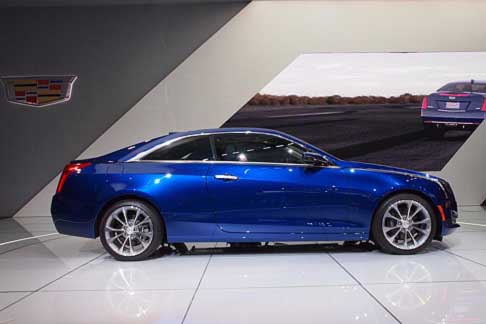 Cadillac - La nuova ATS Coup sfrutta una struttura leggera e robusta per garantire prestazioni da sportiva pura, ma con uno sguardo allefficienza. 
