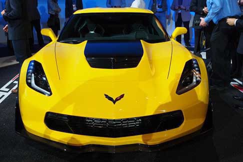 Chevrolet - Chevrolet Corvette Z06 per la prima volta oltre al cambio manuale a 7 marce, verr proposto un cambio automatico con convertitore di coppia a 8 rapporti Hydra-Matic 8L90