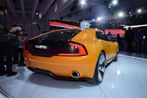 Kia GT4 Stinger Concept