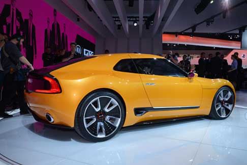 Kia GT4 Stinger Concept