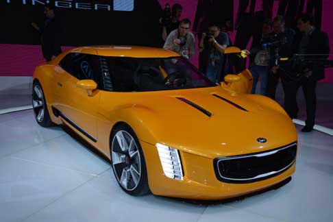 Kia GT4 Stinger Concept