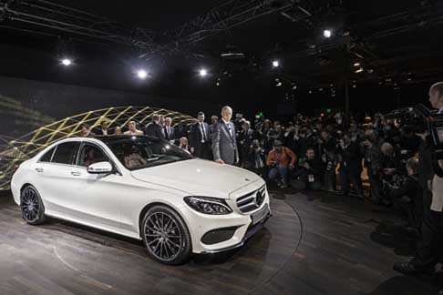 Mercedes - La nuova Mercedes-Benz Classe C in Prima mondiale al Detroit Auto Show 2014