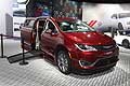 Chrysler Pacifica drivew Ability al Naias 2019 di Detroit