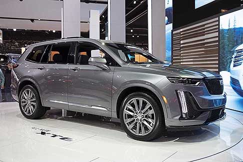 Cadillac XT6