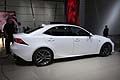  Vista laterale di Lexus IS Sport, al debutto al Salone di Detroit