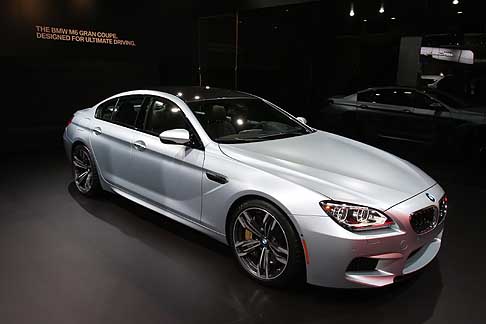BMW - BMW M6 Gran Coup con motore TwinPower Turbo da 560 Cavalli e 680 Nm di coppia max