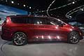 Chrysler Pacifica vista laterale al Detroit Auto Show 2016