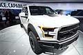 Ford F 150 Raptor SuperCrew anteriore pick up al NAIAS 2016 di Detroit